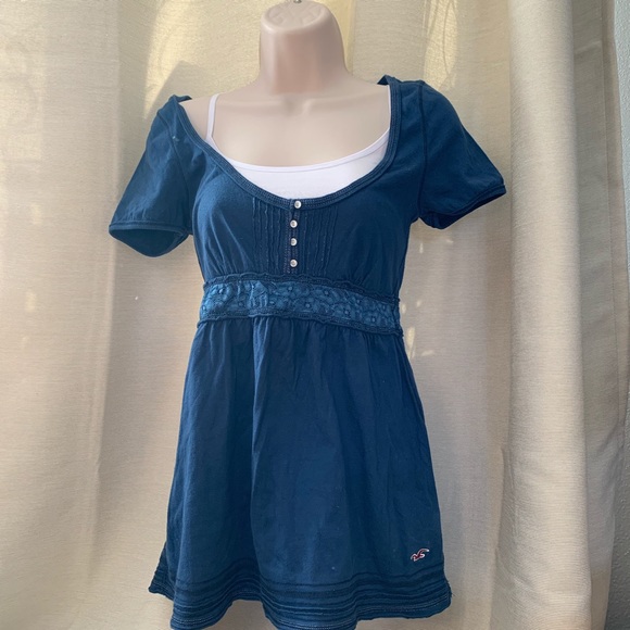 Hollister Tops - Navy Hollister top